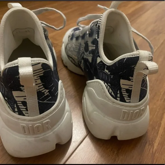 Authentic dior sneaker US 38 - Picture 6 of 10